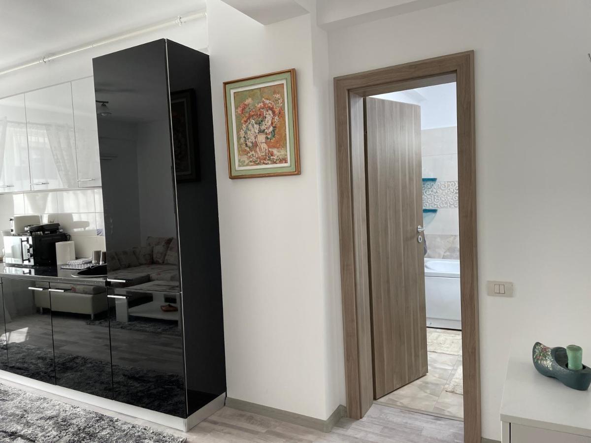 Iany Residence 1 那沃达利 外观 照片